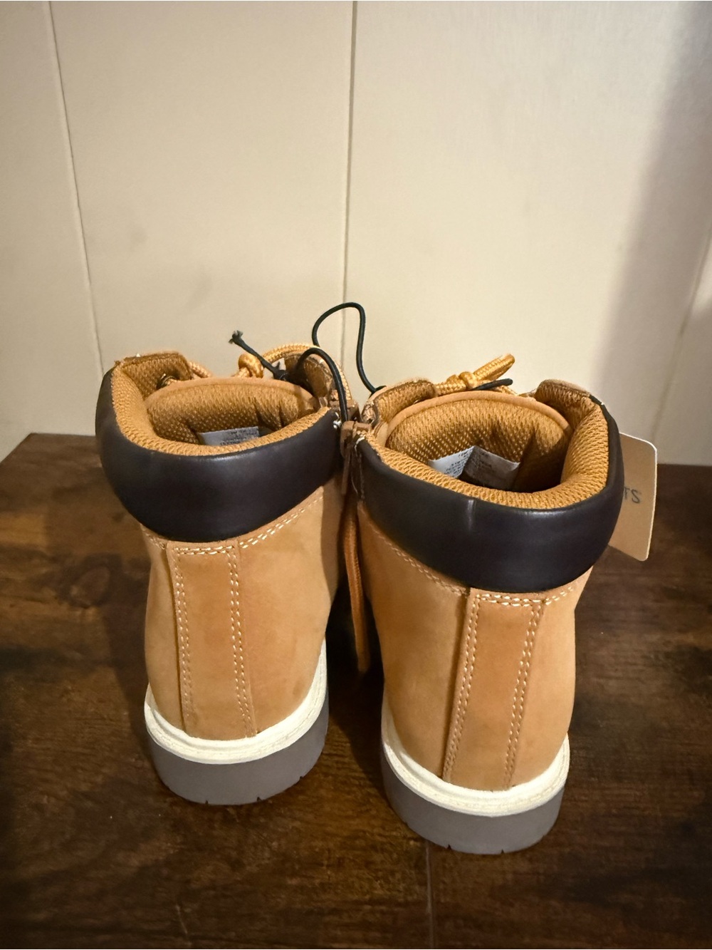 Kids Wheat Lace-Up Ankle Boots - Picture 5 of 5